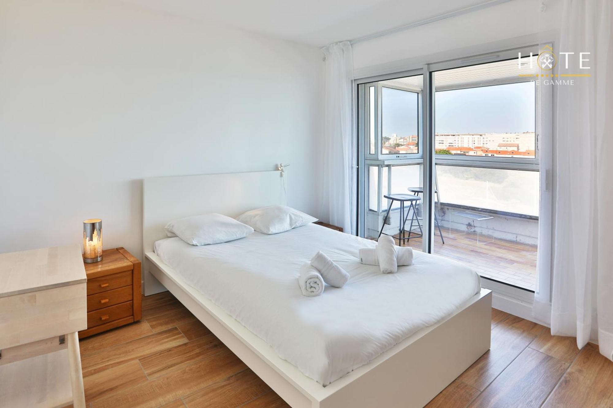 Appartement De Caractere, Superbe Vue Mer 280° La Chaume Kültér fotó