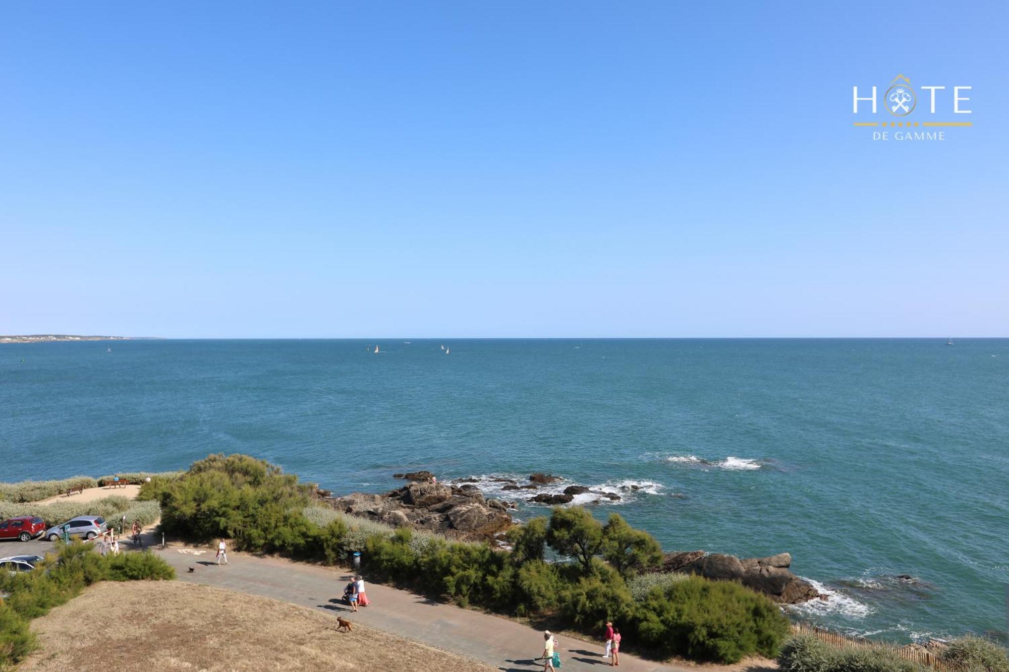 Appartement De Caractere, Superbe Vue Mer 280° La Chaume Kültér fotó